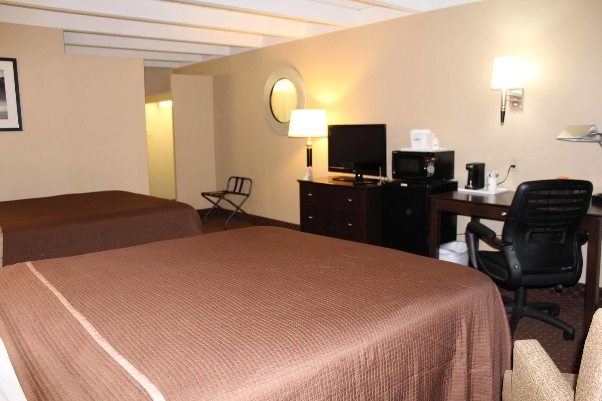 Rodeway Inn & Suites Rockford Eksteriør billede